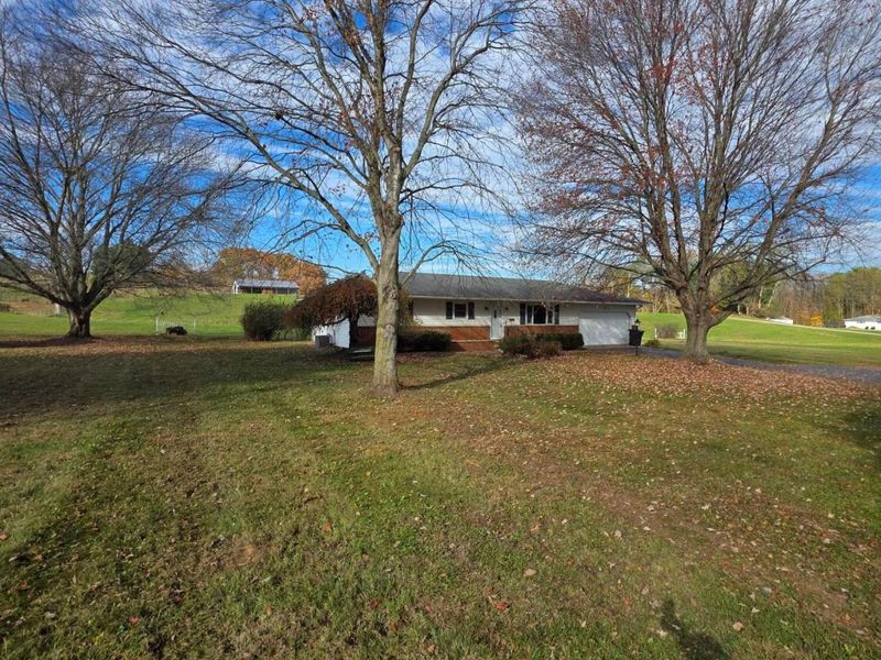 3187 Licking Valley Road NE, Newark, OH 43055 Photo 4