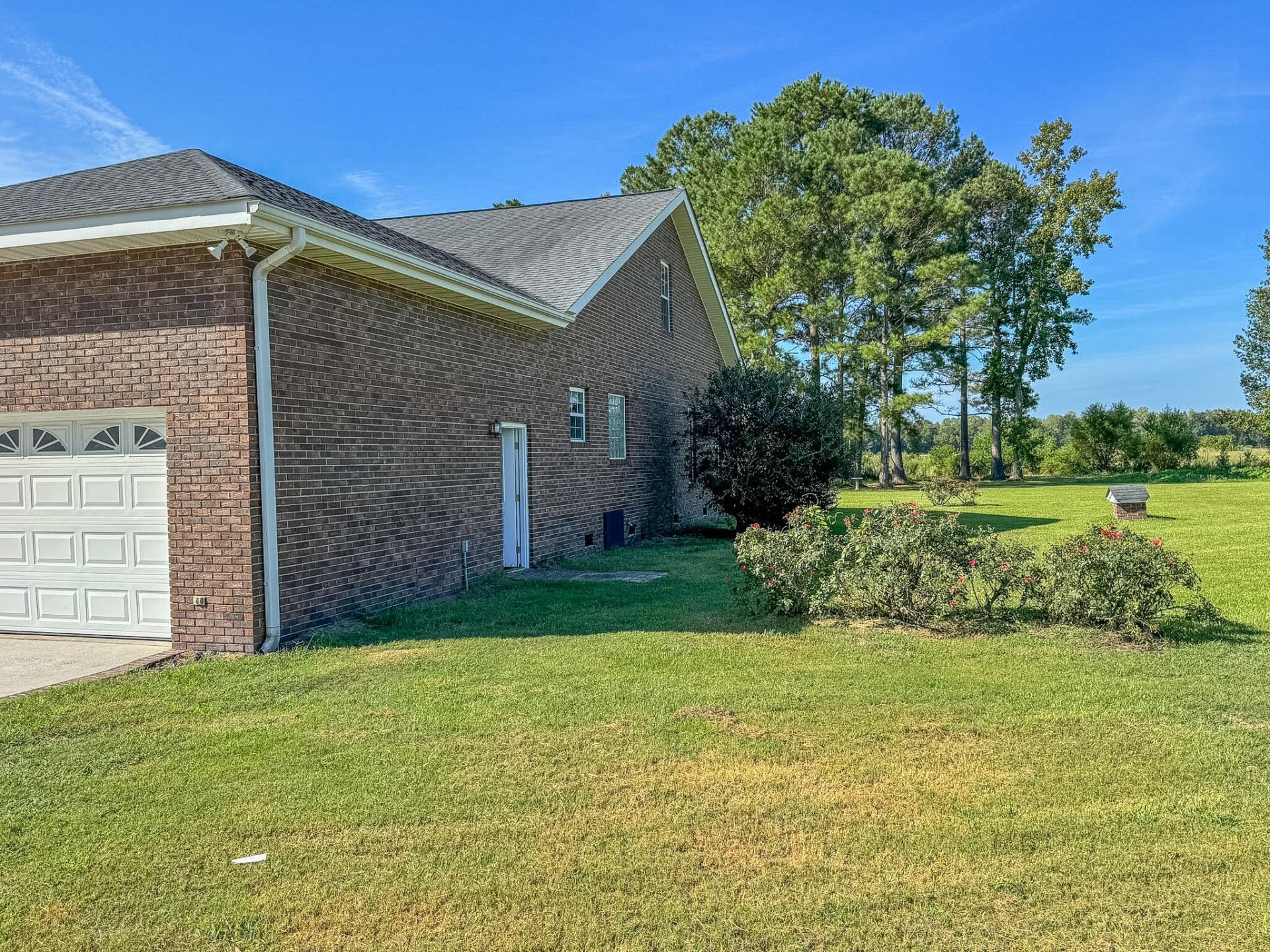824 Hilton Hall Road Photo 44