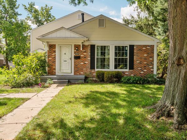 2653 Fenwick Court, Ann Arbor, MI 48104