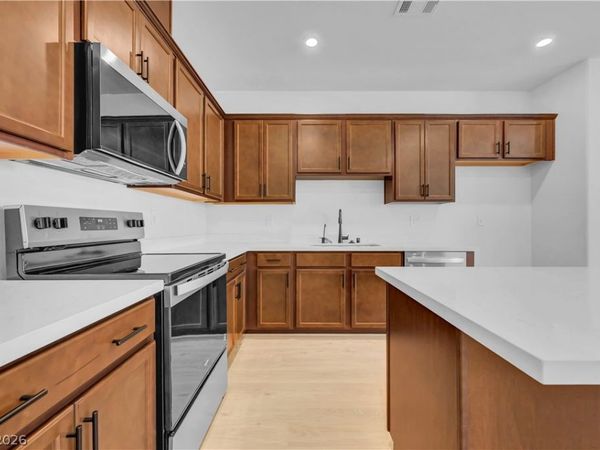 1948 Hydrangea Place, Las Vegas, NV 89106