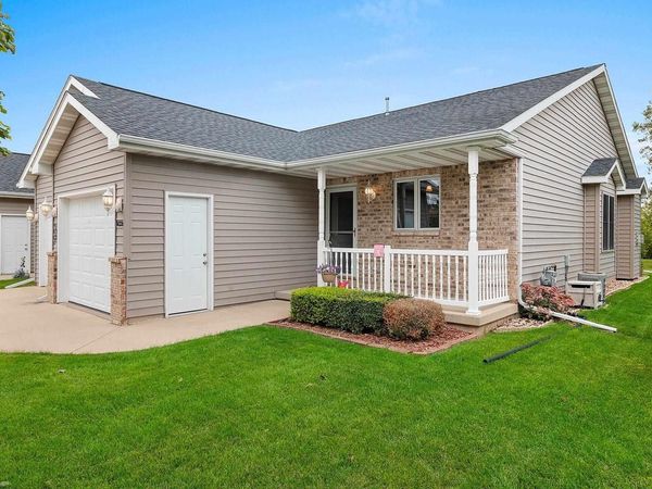 N1226 REDWING DRIVE, Greenville, WI 54942