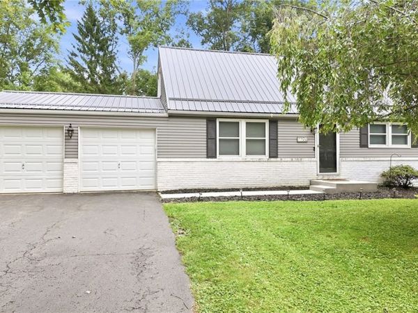 7794 Castle Rock , Warren, OH 44484