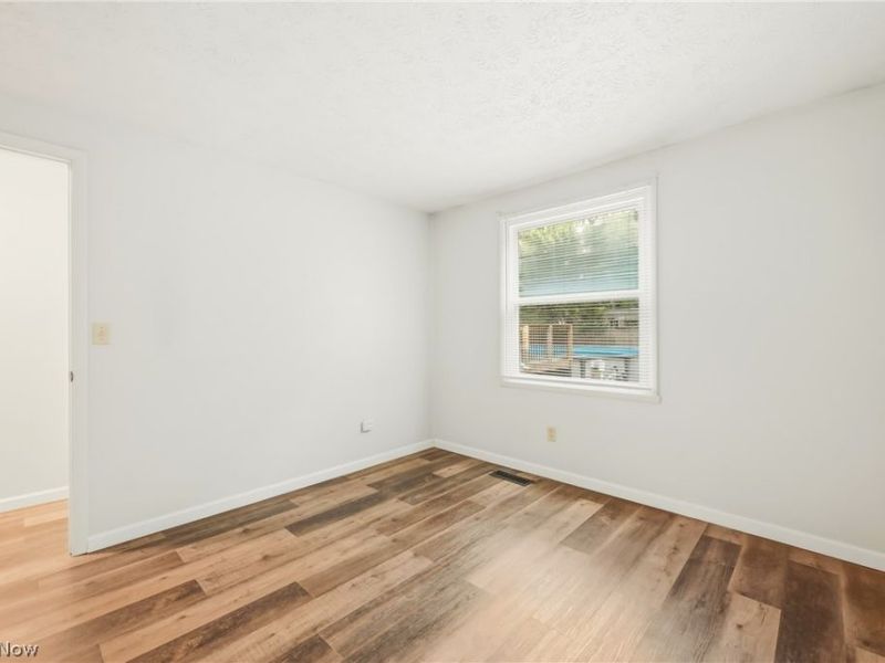 7794 Castle Rock, Warren, OH 44484 Photo 13