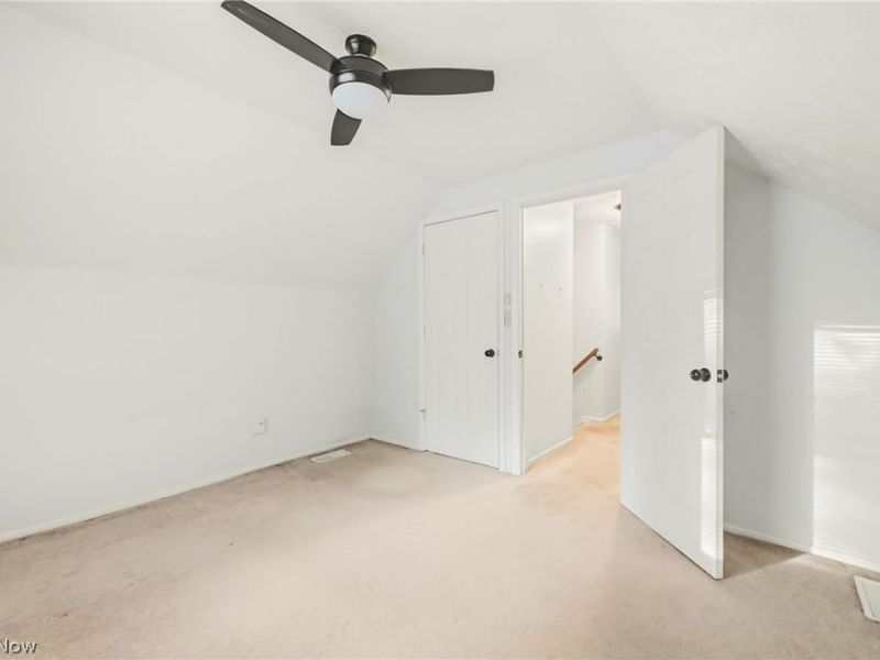 7794 Castle Rock, Warren, OH 44484 Photo 21