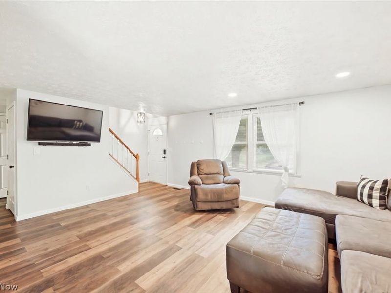 7794 Castle Rock, Warren, OH 44484 Photo 8