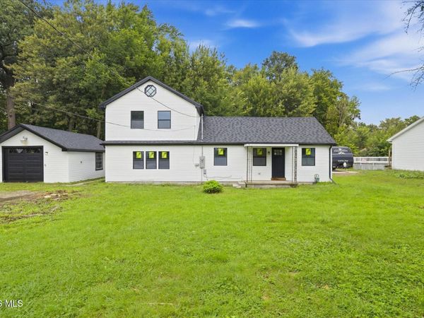 6125 Bryan Road , Oregon, OH 43616