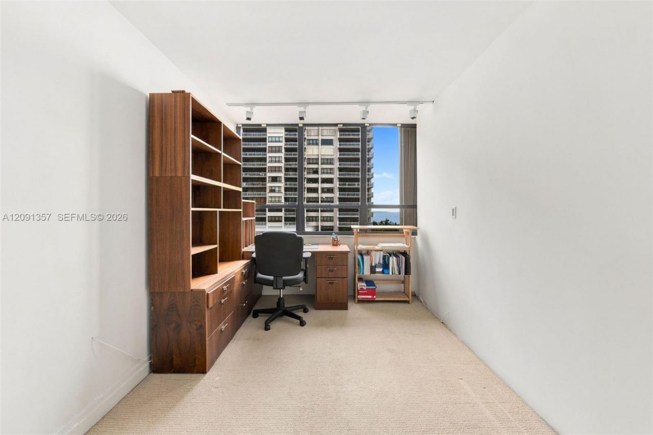 2 Grove Isle Dr , Unit B609, Miami, FL 33133 Photo