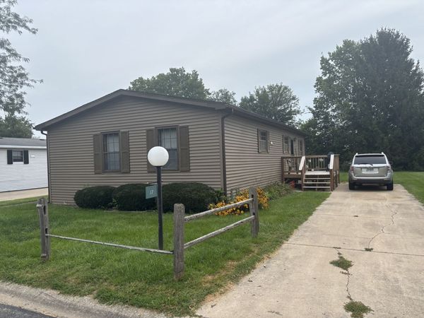 17 Cedar Lane , Sandwich, IL 60548