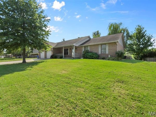1237 Bramblewood Road , Jackson, MO 63755