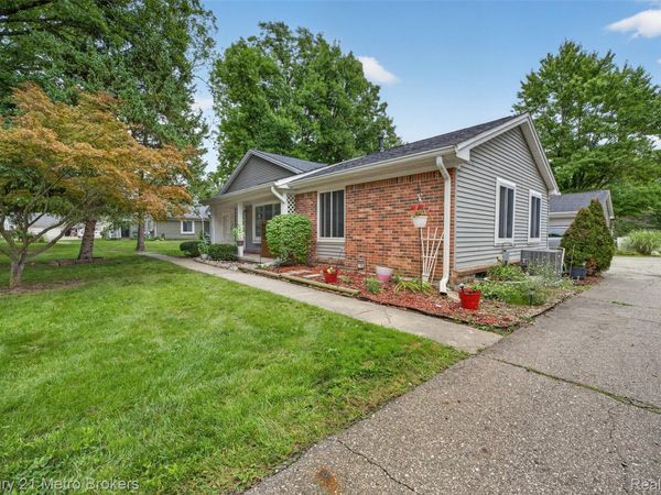 1312 Leisure Drive , Mundy Township, Mi 48507
