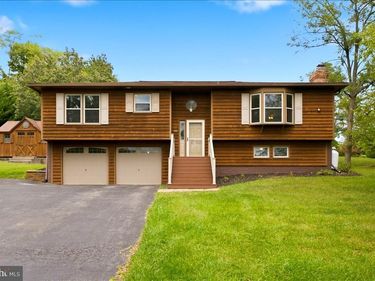 409 SUNSET CIRCLE, CROSS JUNCTION, VA 22625