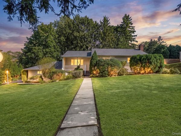 1 Tudor Place , Hartsdale, NY 10530