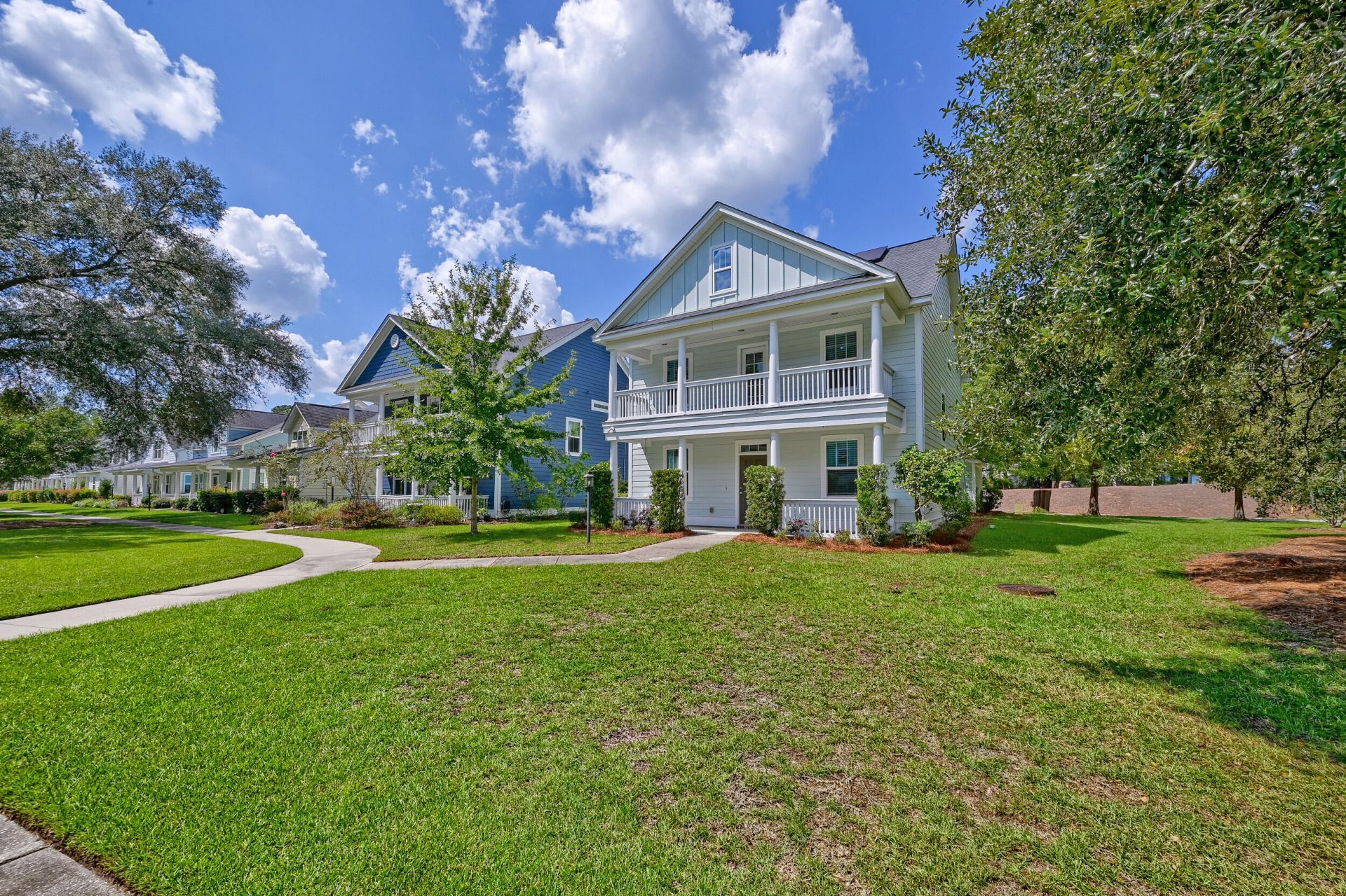 2917 Swamp Sparrow Circle Photo 11