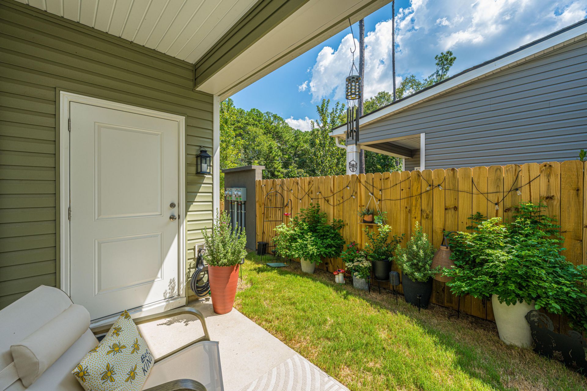 1201 Twin Rivers Drive Photo 18