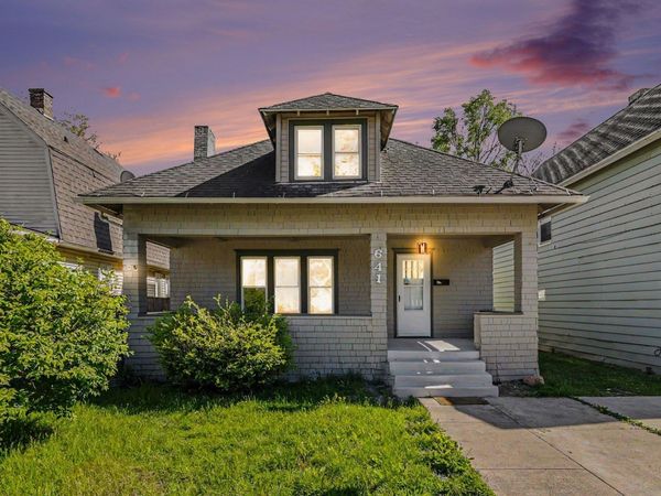 641 E 4th Street, Mishawaka, IN 46544