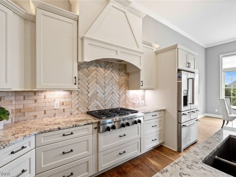 8934 Clubview Street NW, Massillon, OH 44646 Photo 14