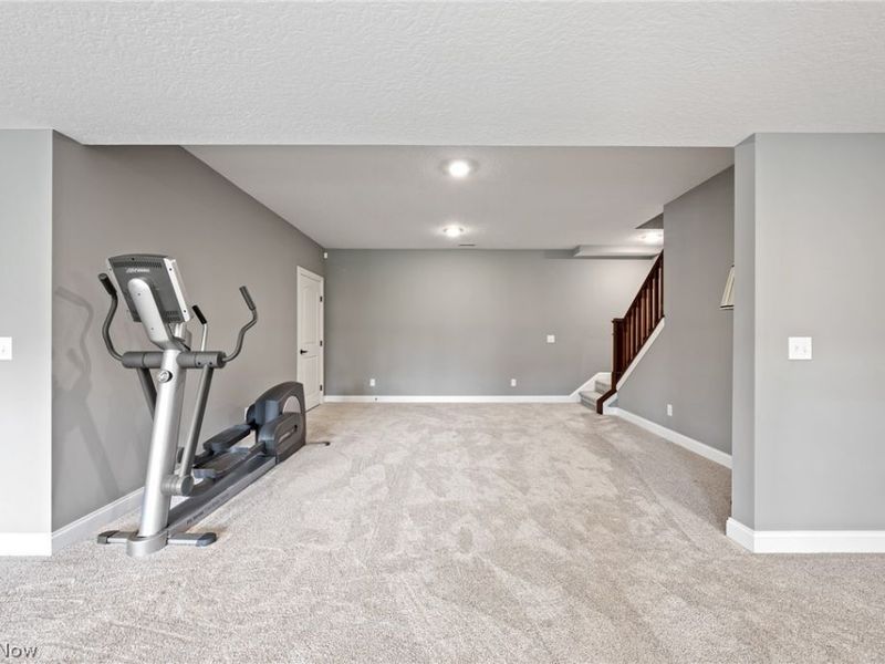8934 Clubview Street NW, Massillon, OH 44646 Photo 37