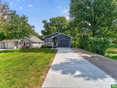1217 N 66th Street, Omaha, NE 68132
