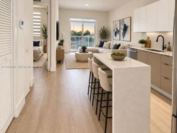 501 N Dixie Hwy, Unit B207, Hallandale Beach, FL 33009