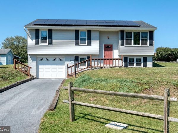 237 BUTTONWOOD DRIVE, ELIZABETHTOWN, PA 17022
