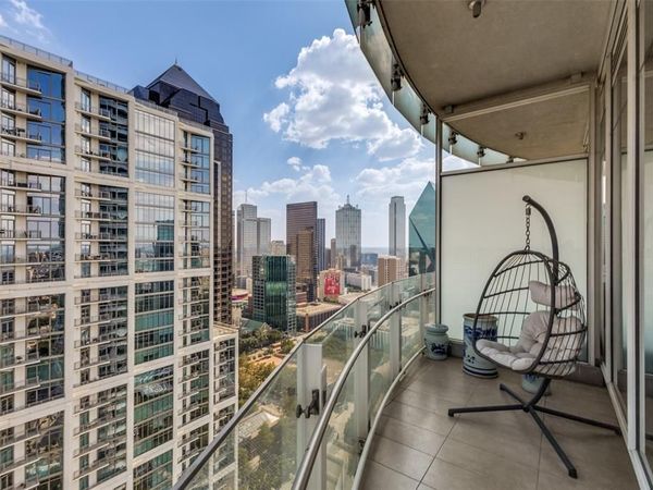 1918 Olive Street, Unit 2802, Dallas, TX 75201