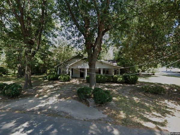 321 E Purdon Street , England, AR 72046