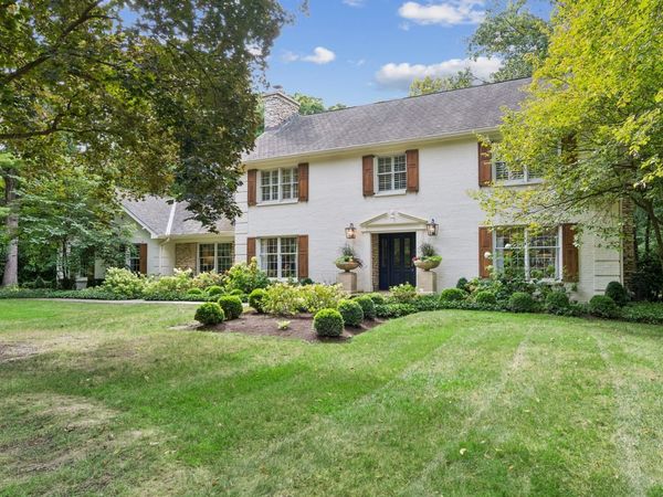 1830 Hampton Course , St. Charles, IL 60174
