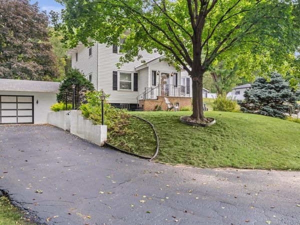858 Vista COURT N, La Crosse, WI 54603