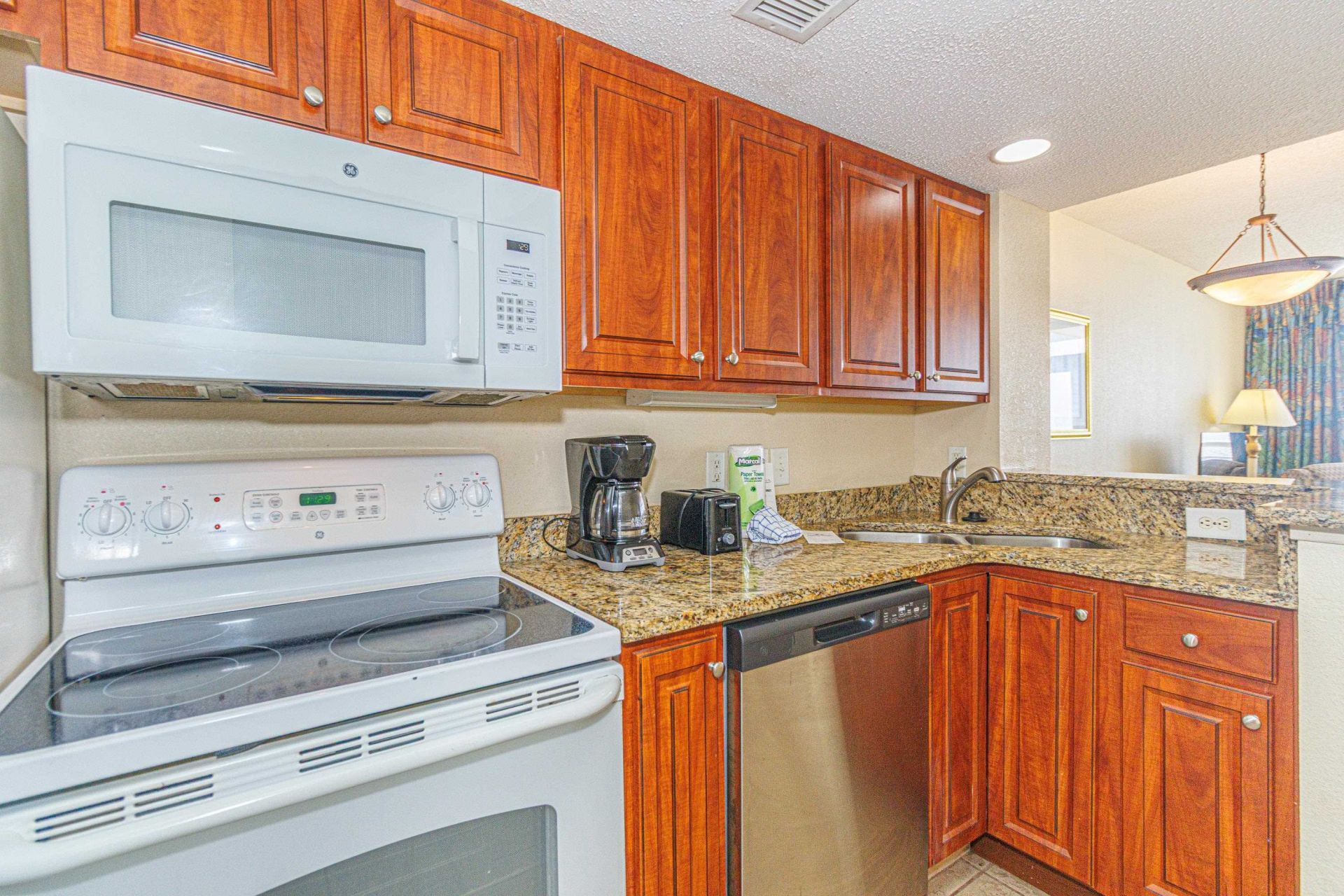 1702 N Ocean Blvd. Photo 18