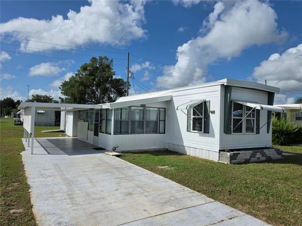 37228 EILEEN AVENUE , ZEPHYRHILLS, FL 33542
