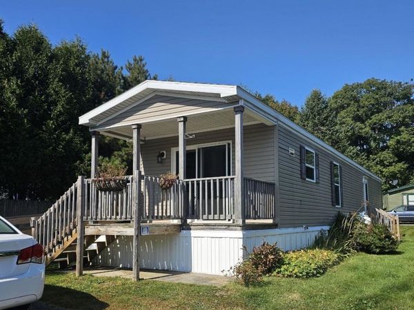 50 Robinhood Circle , Bucksport, ME 04416