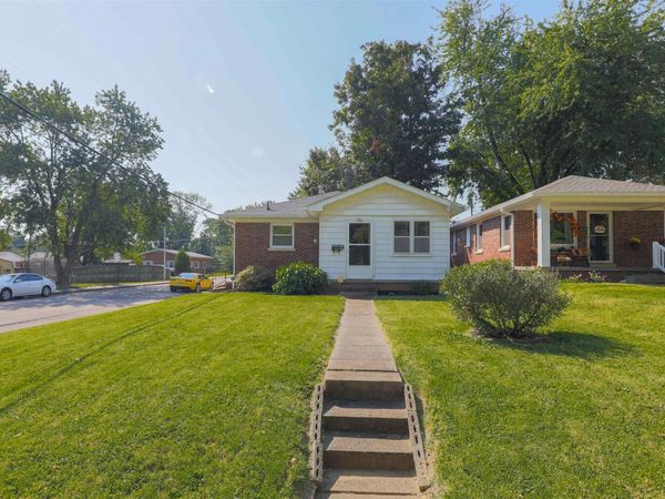 2121 E Virginia Street, Evansville, IN 47711