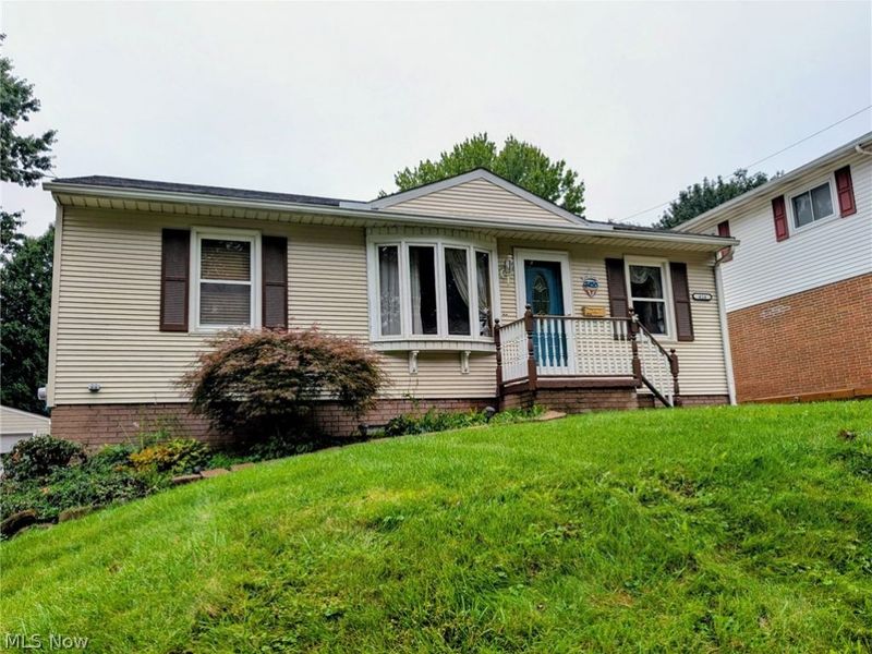 414 E Paige Avenue, Barberton, OH 44203 Photo 2