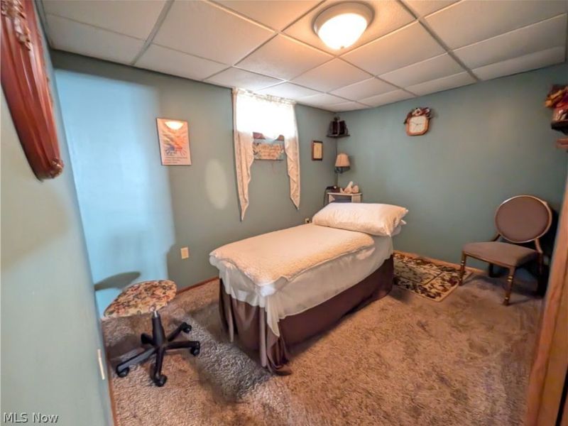414 E Paige Avenue, Barberton, OH 44203 Photo 23