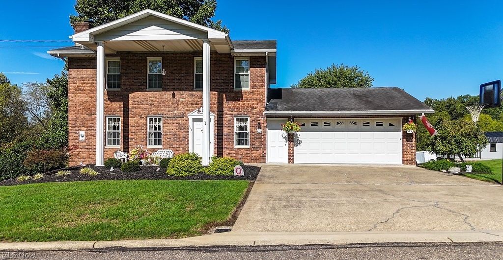 124 Brandy Drive, Marietta, OH 45750 Main Photo
