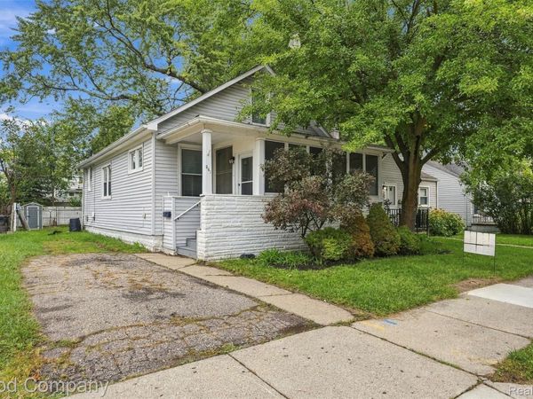 541 E Breckenridge Street , Ferndale, Mi 48220