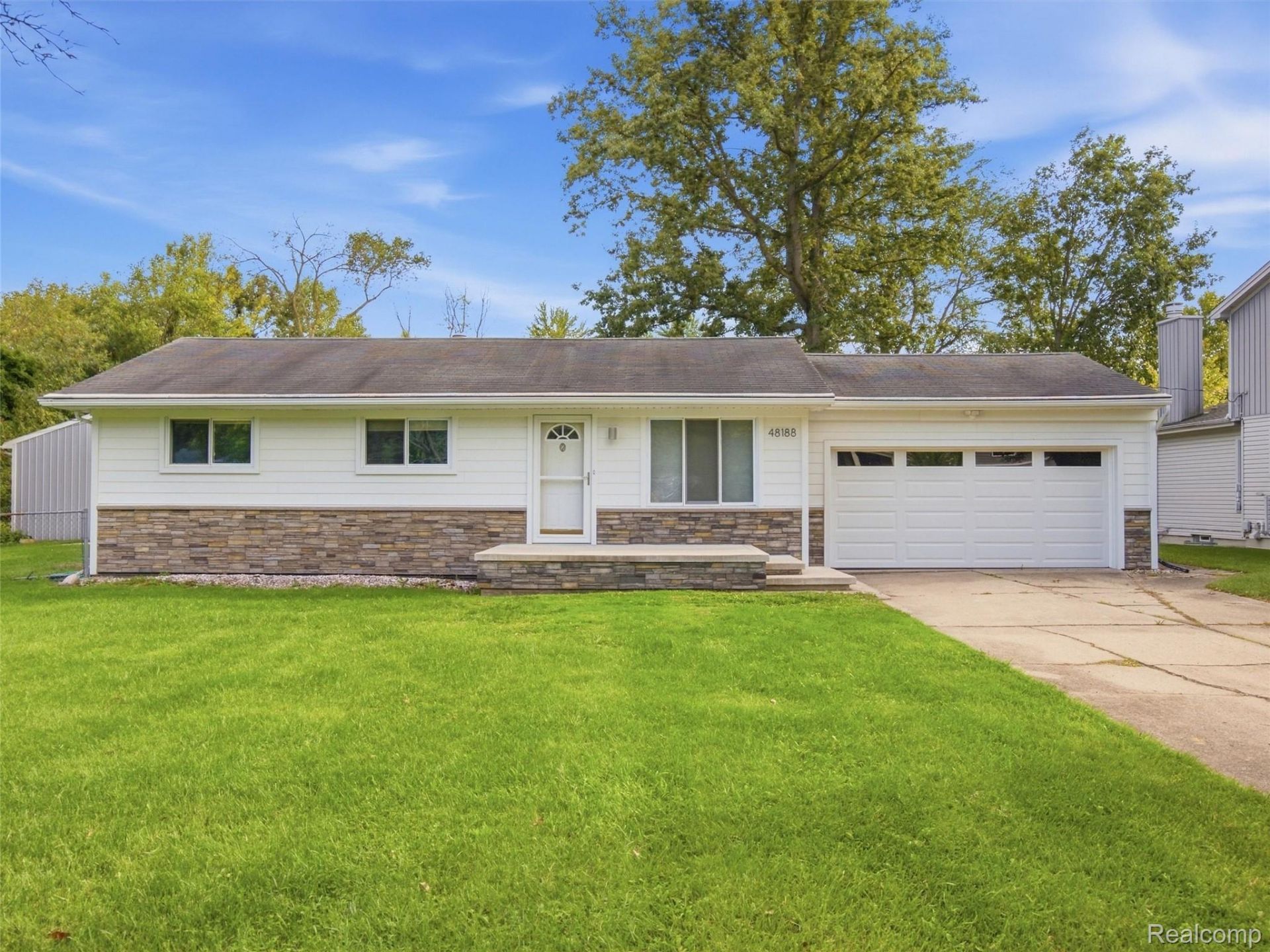 48188 Forbes Drive, Chesterfield Township, Mi 48047 Main Photo