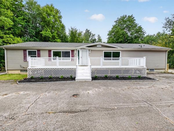 16170 S Huron River Drive, Romulus, Mi 48174