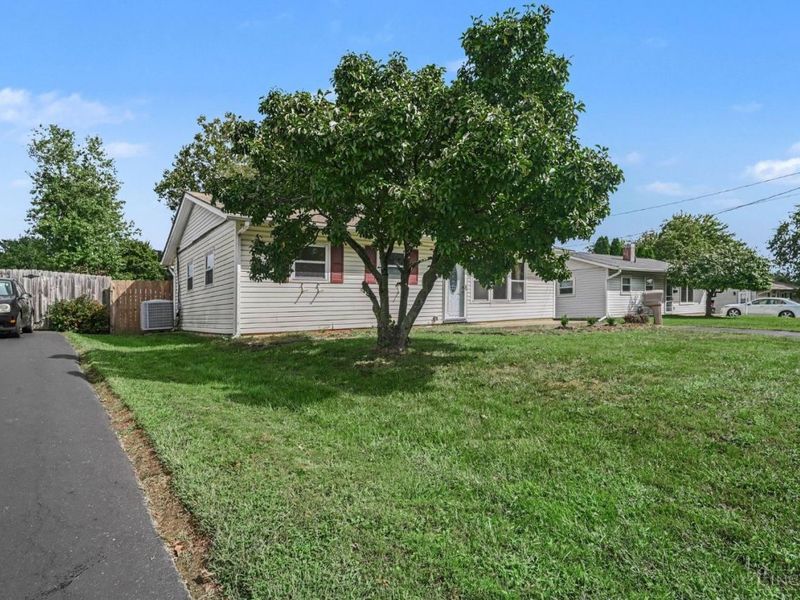 1012 Bellwood Drive, Loveland, OH 45140 Photo 3