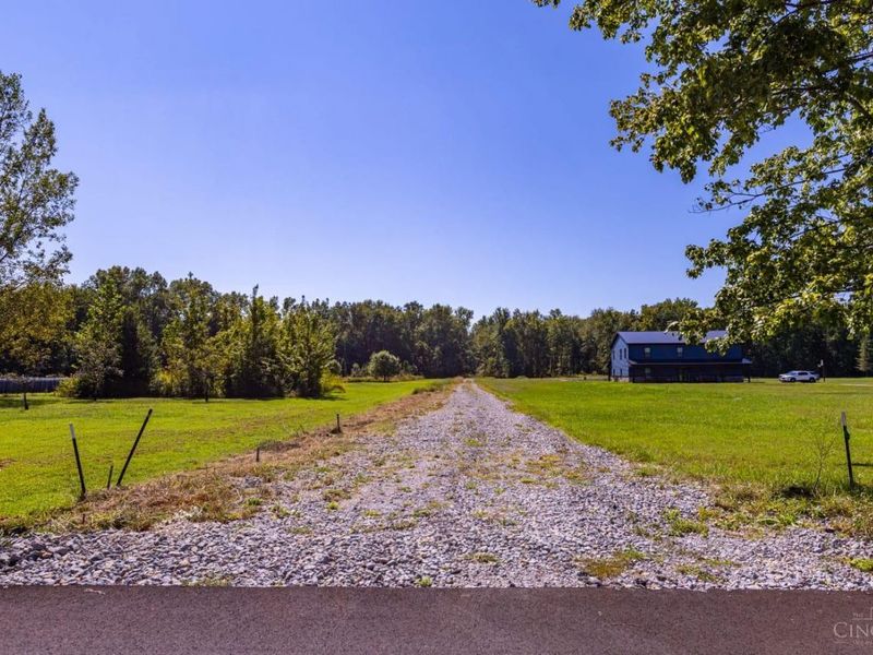 2587 Moler Road, Wayne Township, OH 45122 Photo 5