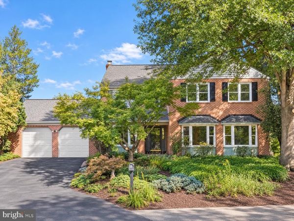17 ROYAL DOMINION COURT , BETHESDA, MD 20817