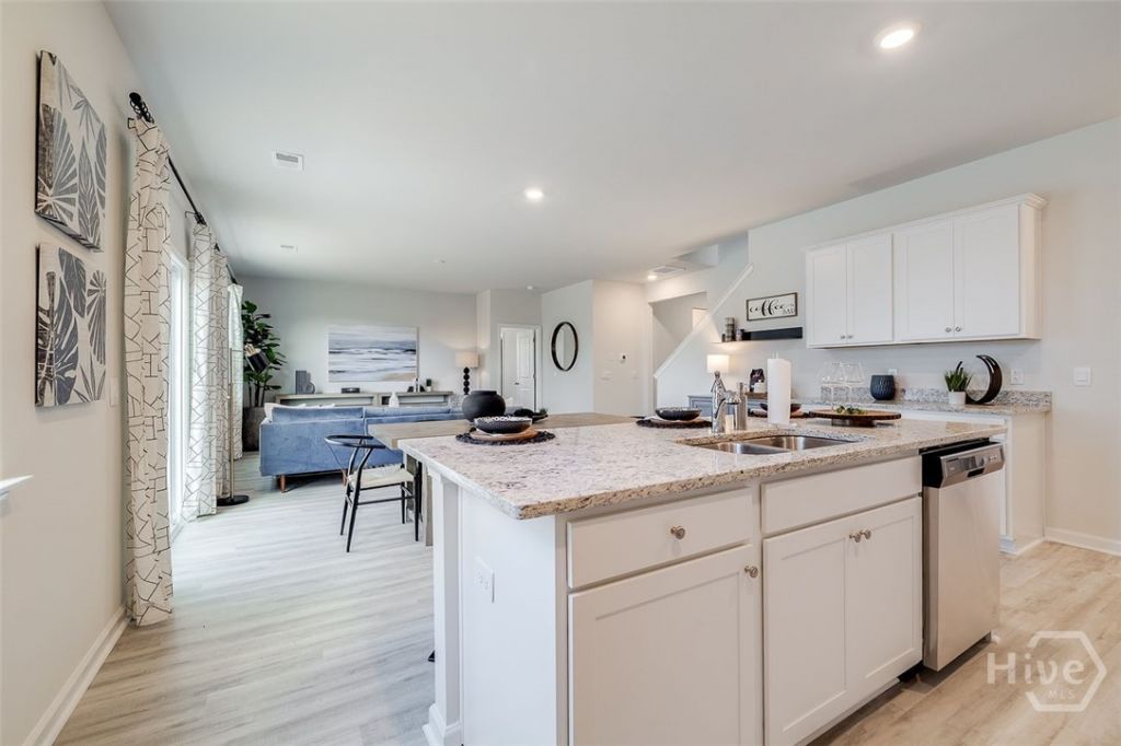 113 Harbour Drive Photo 12