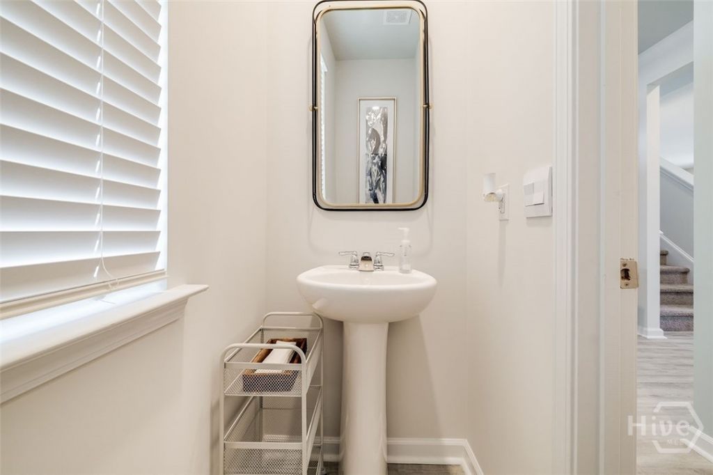113 Harbour Drive Photo 14