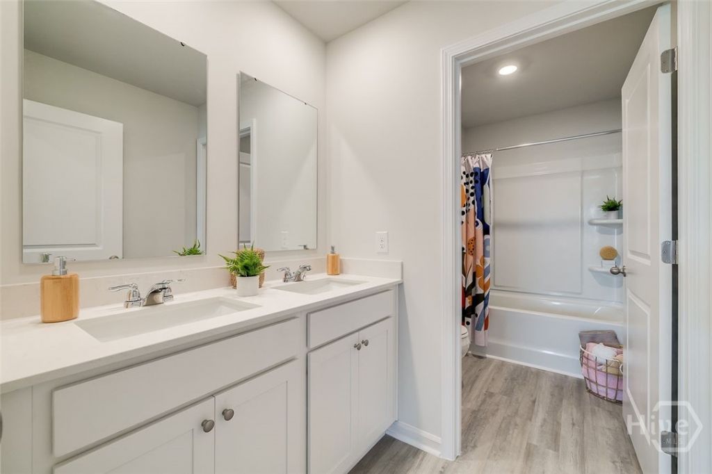 113 Harbour Drive Photo 30
