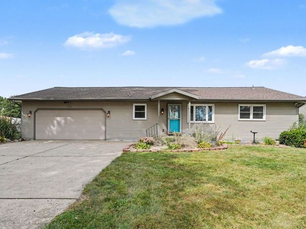 705 E Ross Avenue, Warsaw, IN 46580