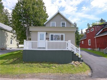 3 Mcbride Street , Clinton, NY 13323