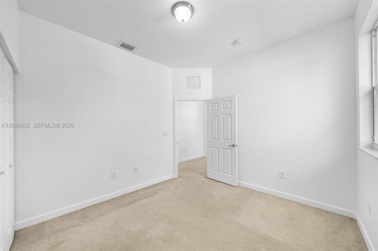 9143 SW 227th St, Unit 6, Cutler Bay, FL 33190 Photo