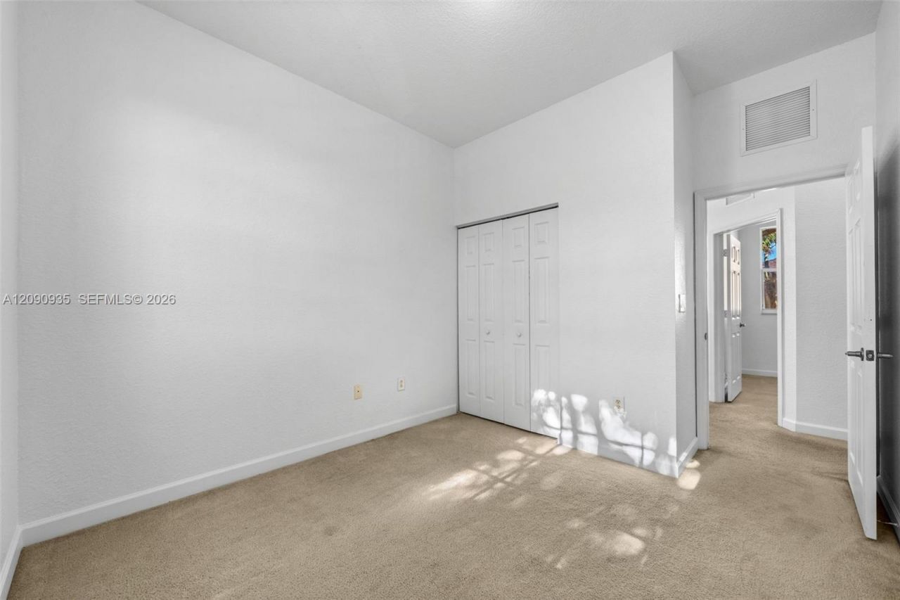 9143 SW 227th St, Unit 6, Cutler Bay, FL 33190 Photo
