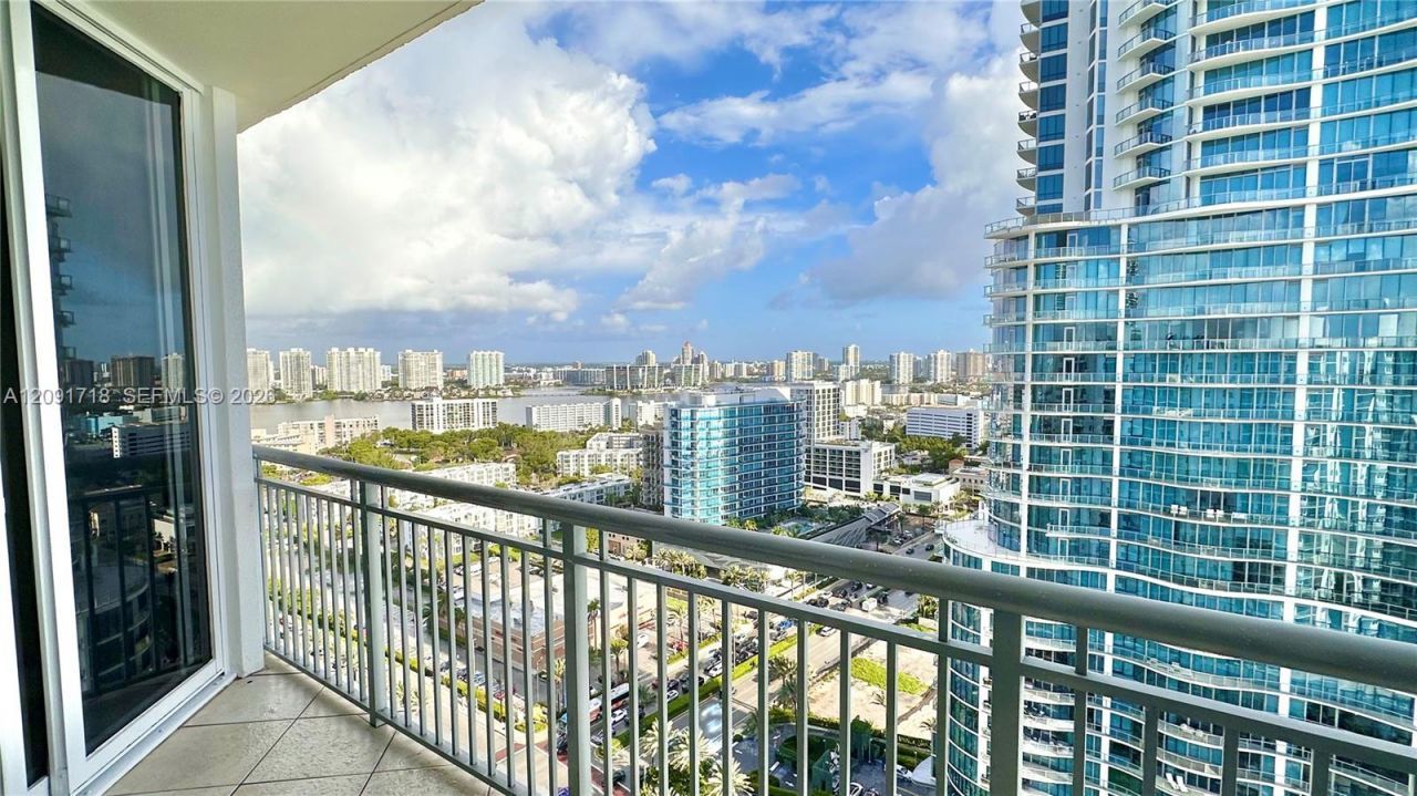 17375 Collins Ave , Unit 2607, Sunny Isles Beach, FL 33160 Photo