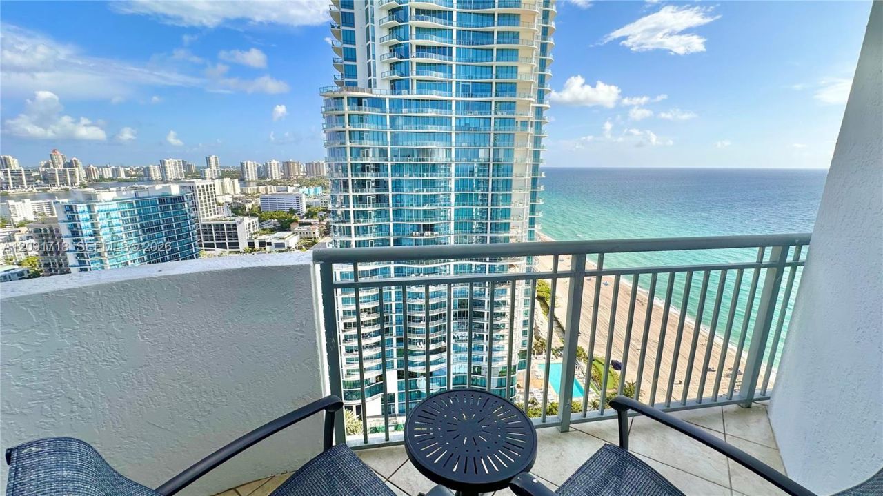 17375 Collins Ave , Unit 2607, Sunny Isles Beach, FL 33160 Photo